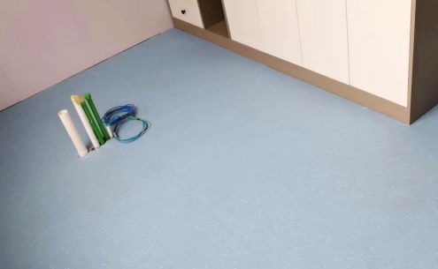 PVC塑膠地板鋪裝流程圖