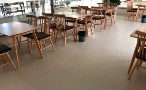 PVC地板使用壽命是多長？受到哪些因素的影響