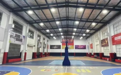 運(yùn)動(dòng)塑膠地板：讓運(yùn)動(dòng)空間煥發(fā)個(gè)性光彩