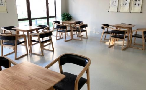 鋪完塑膠地板如何維護(hù)保養(yǎng)