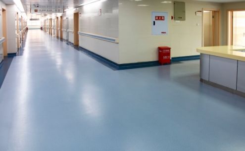 PVC塑膠地板：公共場所的理想選擇