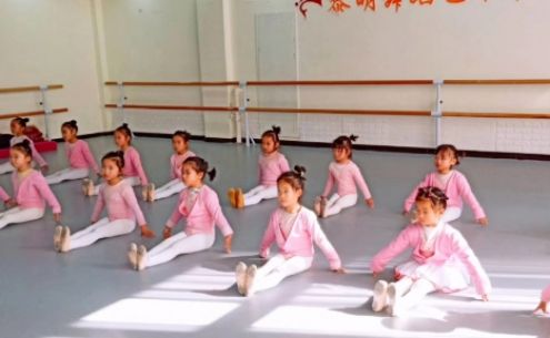 選購舞蹈地膠時應(yīng)該注意的事項